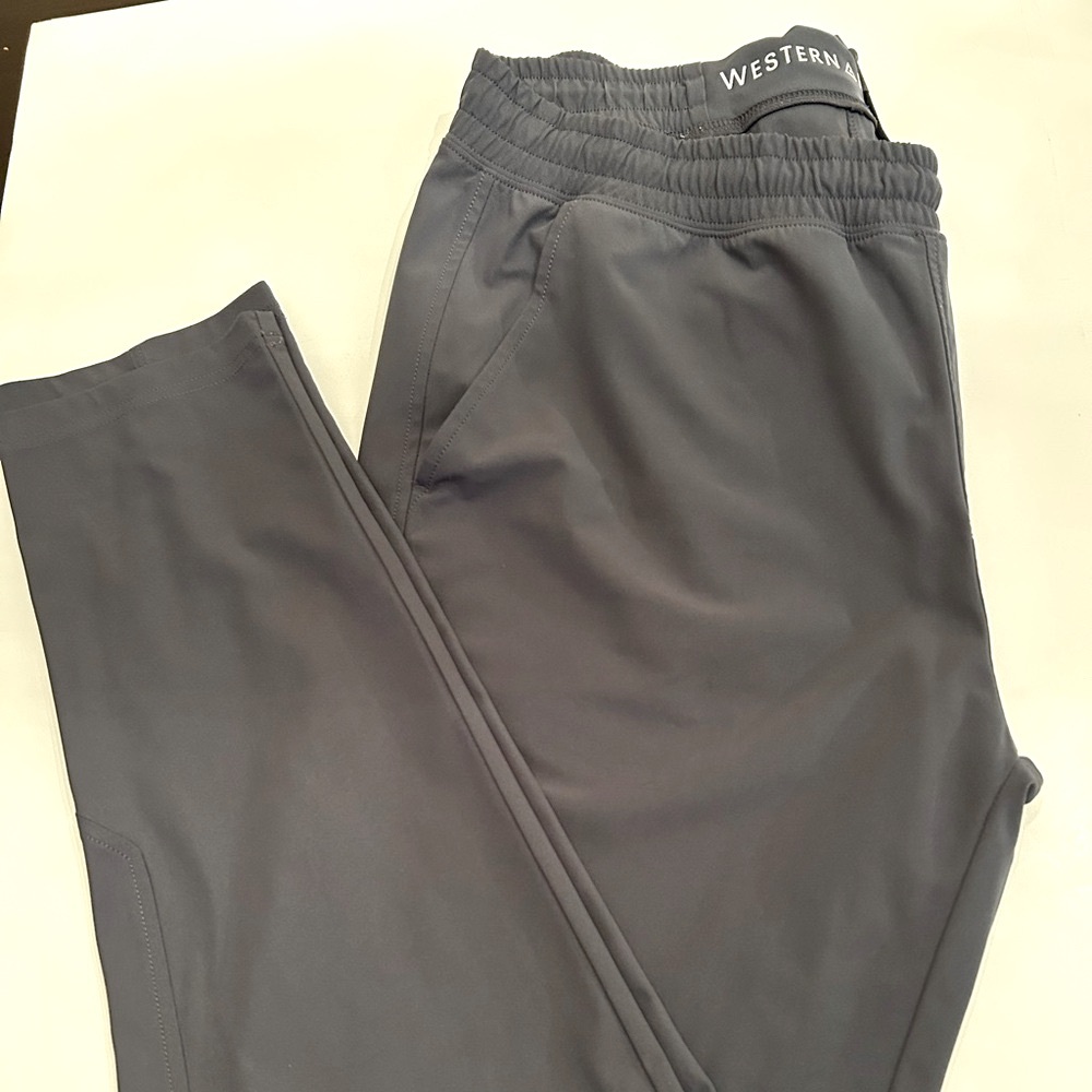 Western Rise Gray Men's Joggers